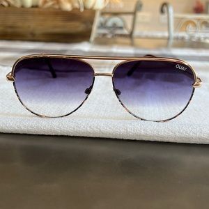 QUAY High Key Aviation Sunglasses, Gradient black lenses w/ animal print detail